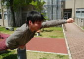 iC[W